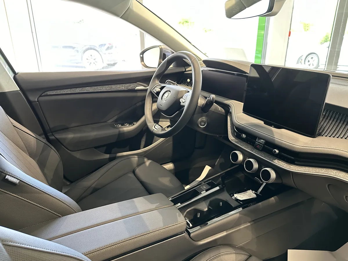 Škoda Superb interior